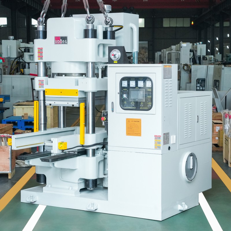 معدات المصنع