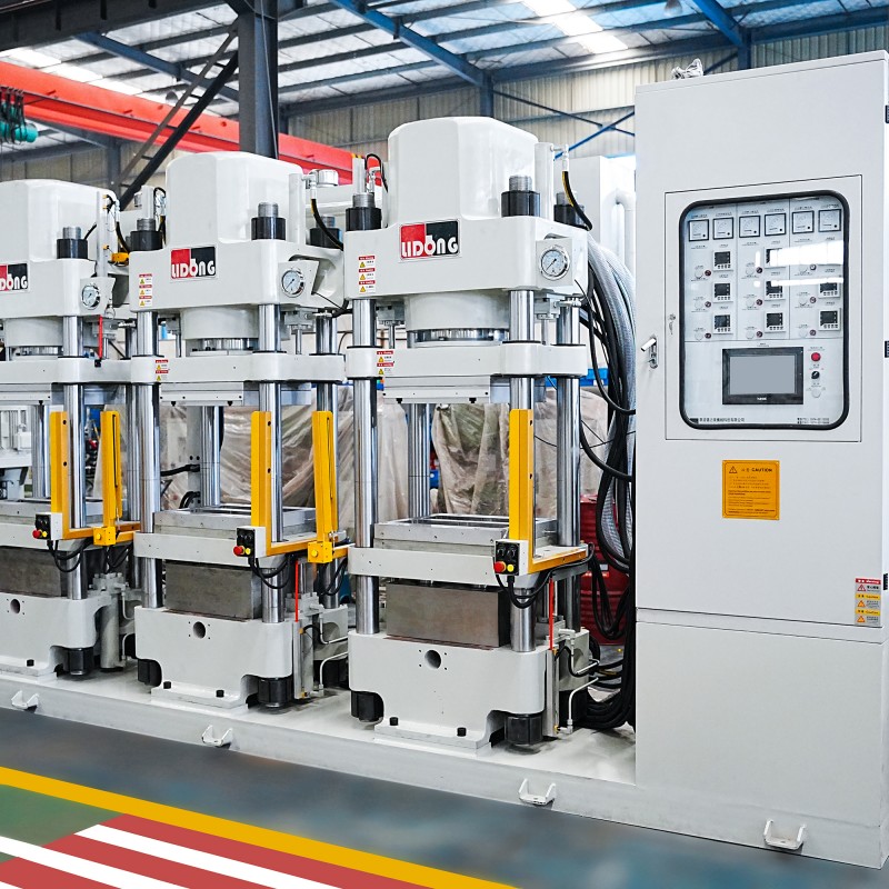 معدات المصنع